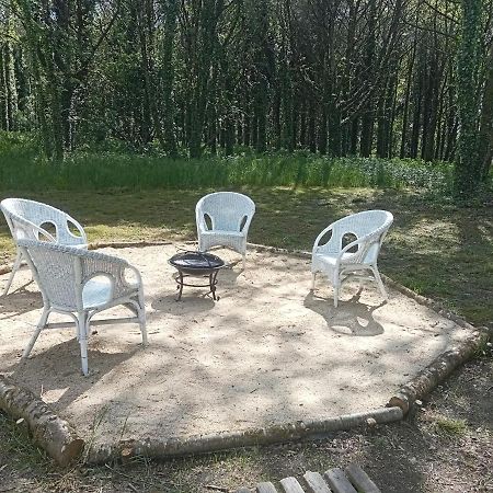 Tente Nature Plouray 外观 照片